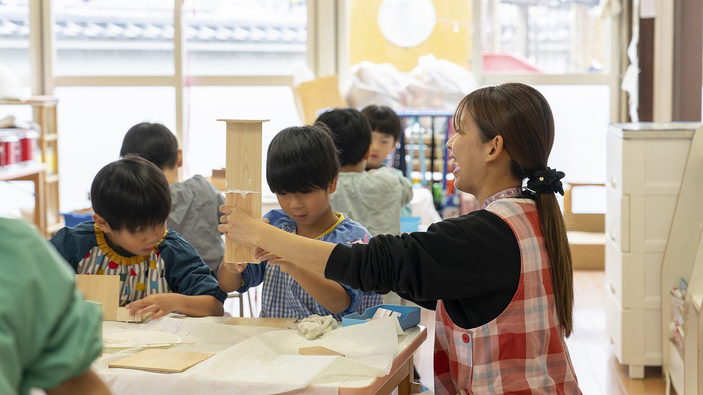 採用情報